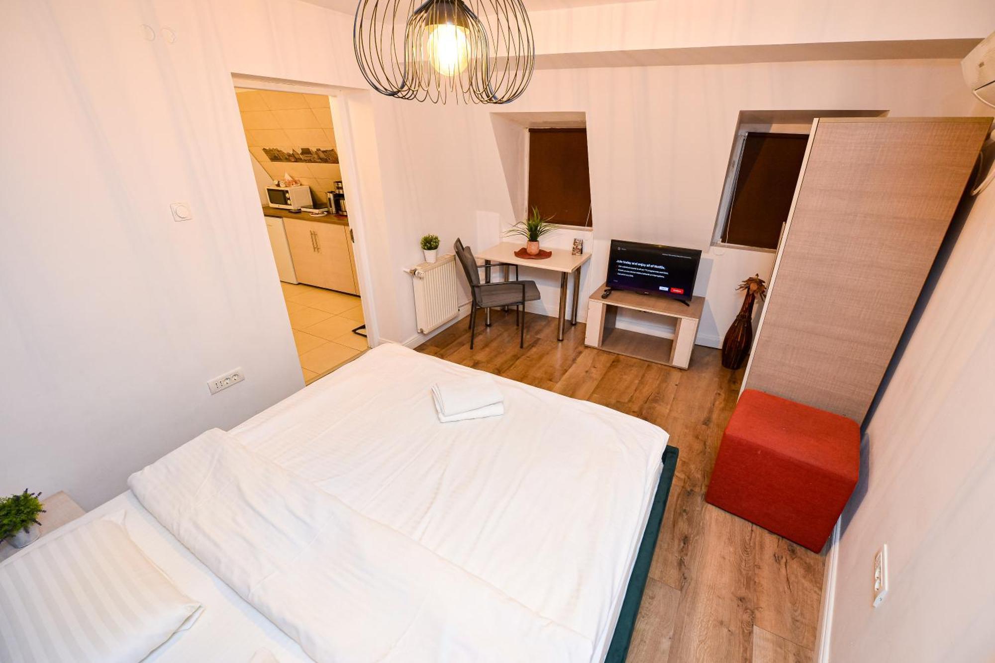 Bucharest Last Minute Accommodation エクステリア 写真