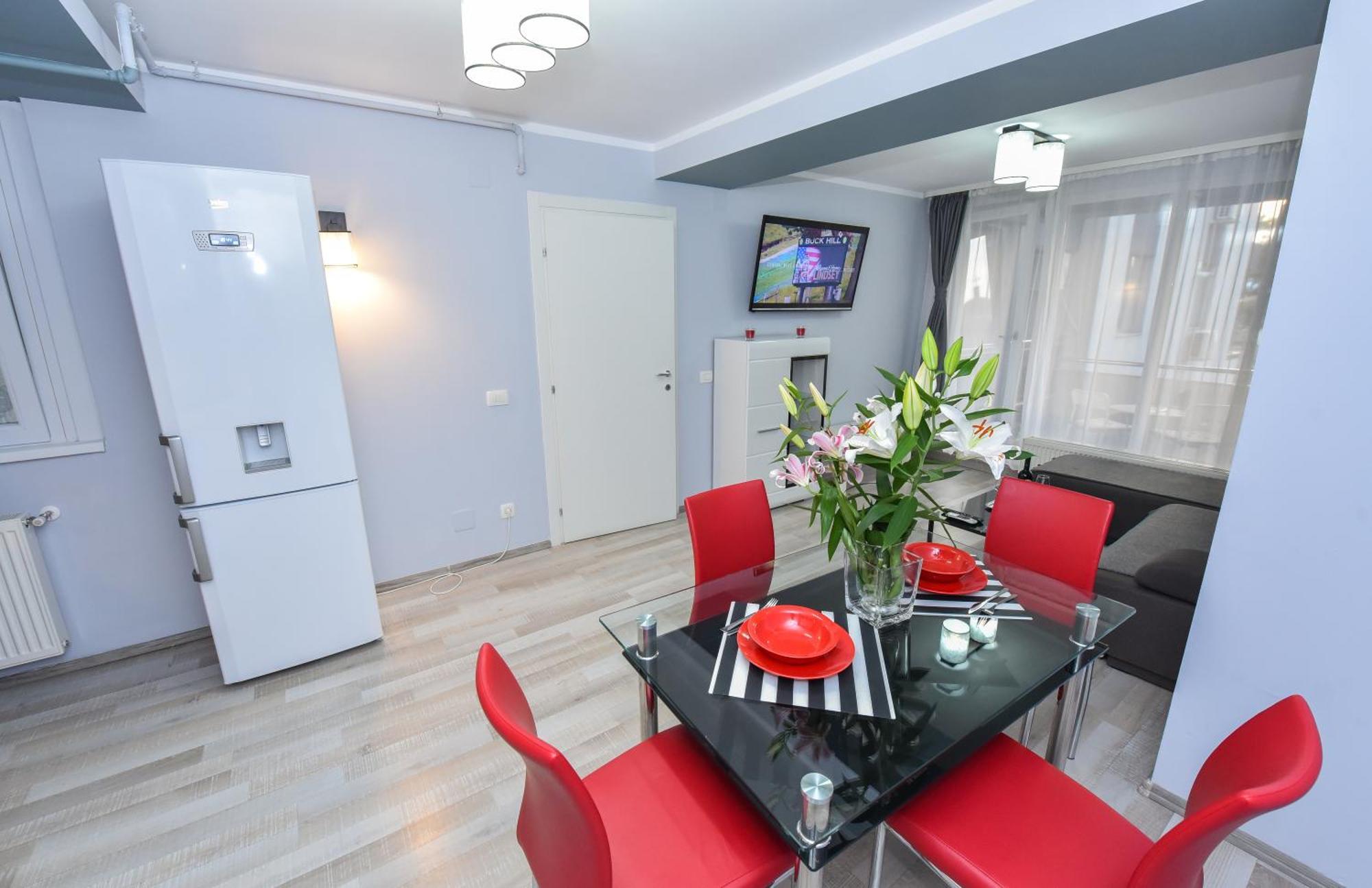 Bucharest Last Minute Accommodation エクステリア 写真